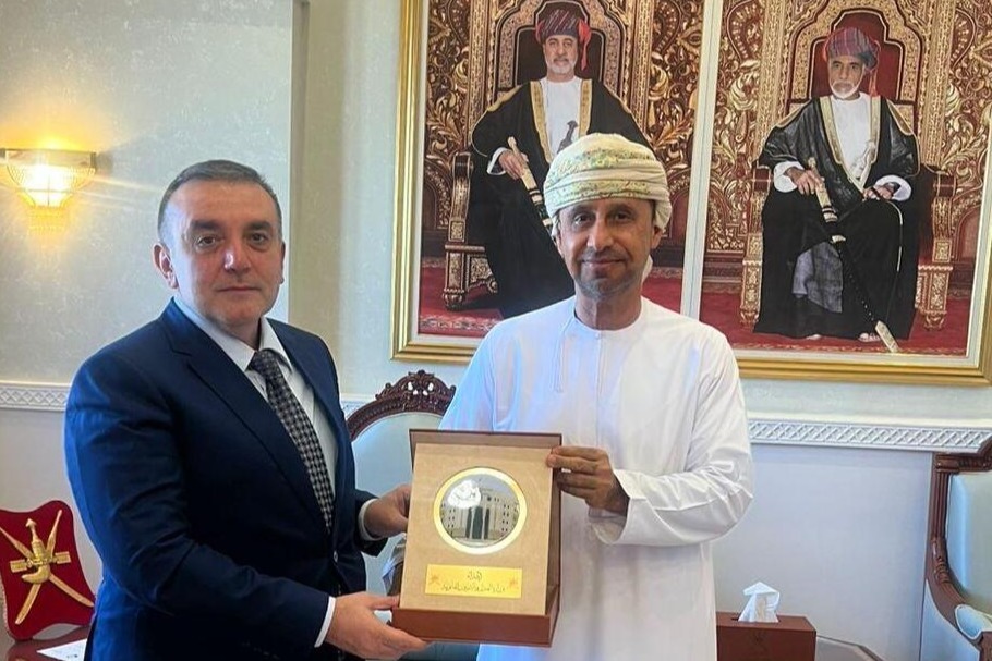 On October 1, 2025, H.E. Mr. Rashad Ismayilov, Ambassador of the Republic of Azerbaijan to the Sultanate of Oman, met with H.E. Dr. Abdullah Mohammed Al Saidi, Minister of Justice and legal Affairs of the Sultanate of Oman. Xeber basligi