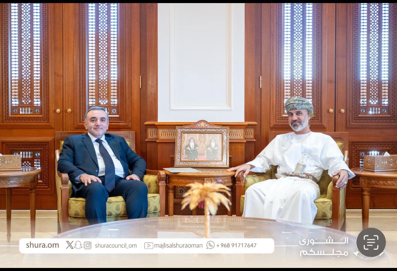 Azərbaycan Respublikasının Oman Sultanlığındakı səfiri cənab Rəşad İsmayılov,  Oman Sultanlığının Məclis Şürasının sədri Xalid Əl Mavali ilə görüşüb Xeber basligi