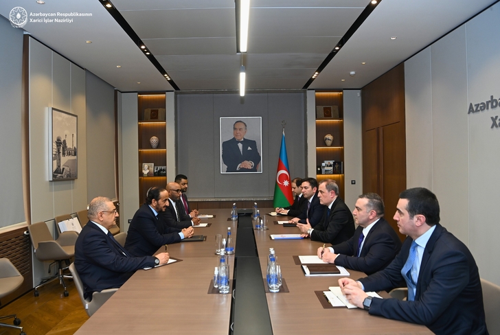 No:072/25, Nazir Ceyhun Bayramovun Oman Sultanlığının xarici işlər nazirinin müavini Şeyx Xəlifə Əli İssa Al Harti ilə görüşünə dair mətbuat məlumatı Xeber basligi