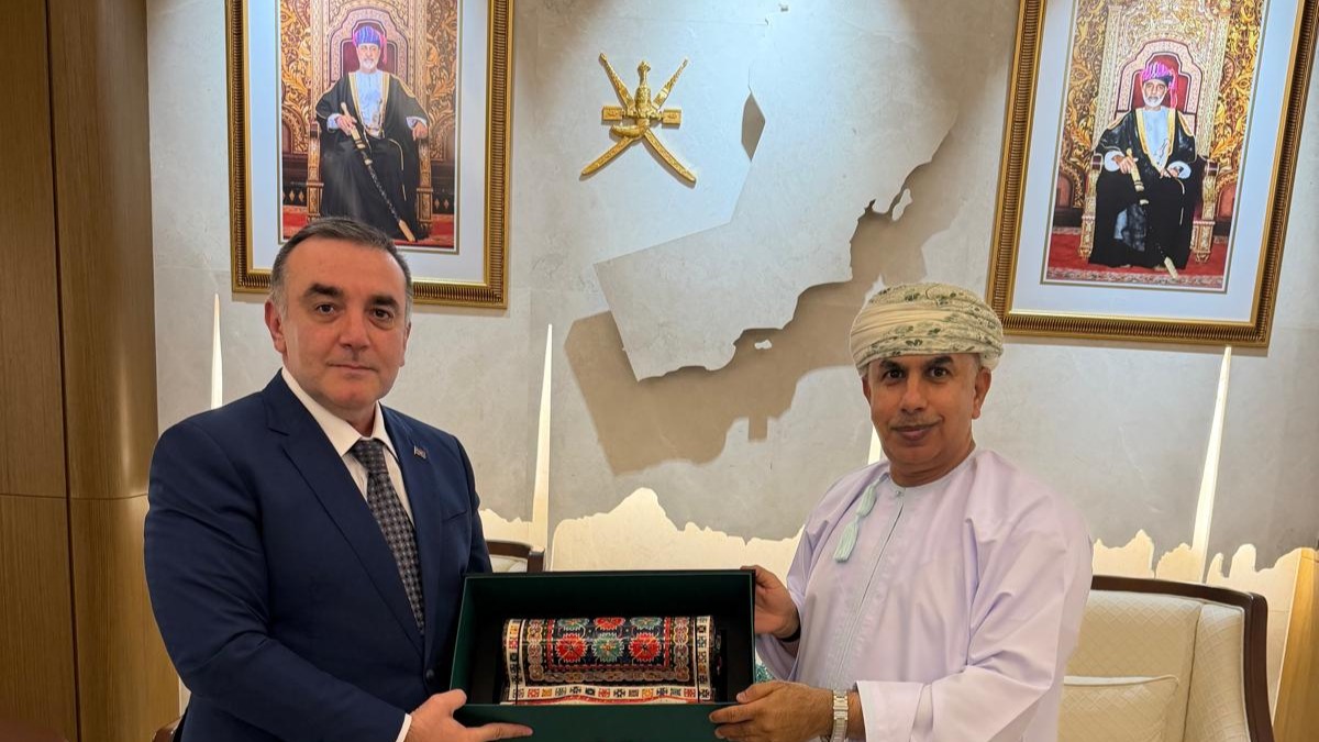 On 4 February 2026, the Ambassador of the Republic of Azerbaijan to the Sultanate of Oman, Rashad Ismayilov, met with the Minister of Health of the Sultanate of Oman, Dr. Hilal bin Ali Al-Sabti. Xeber basligi
